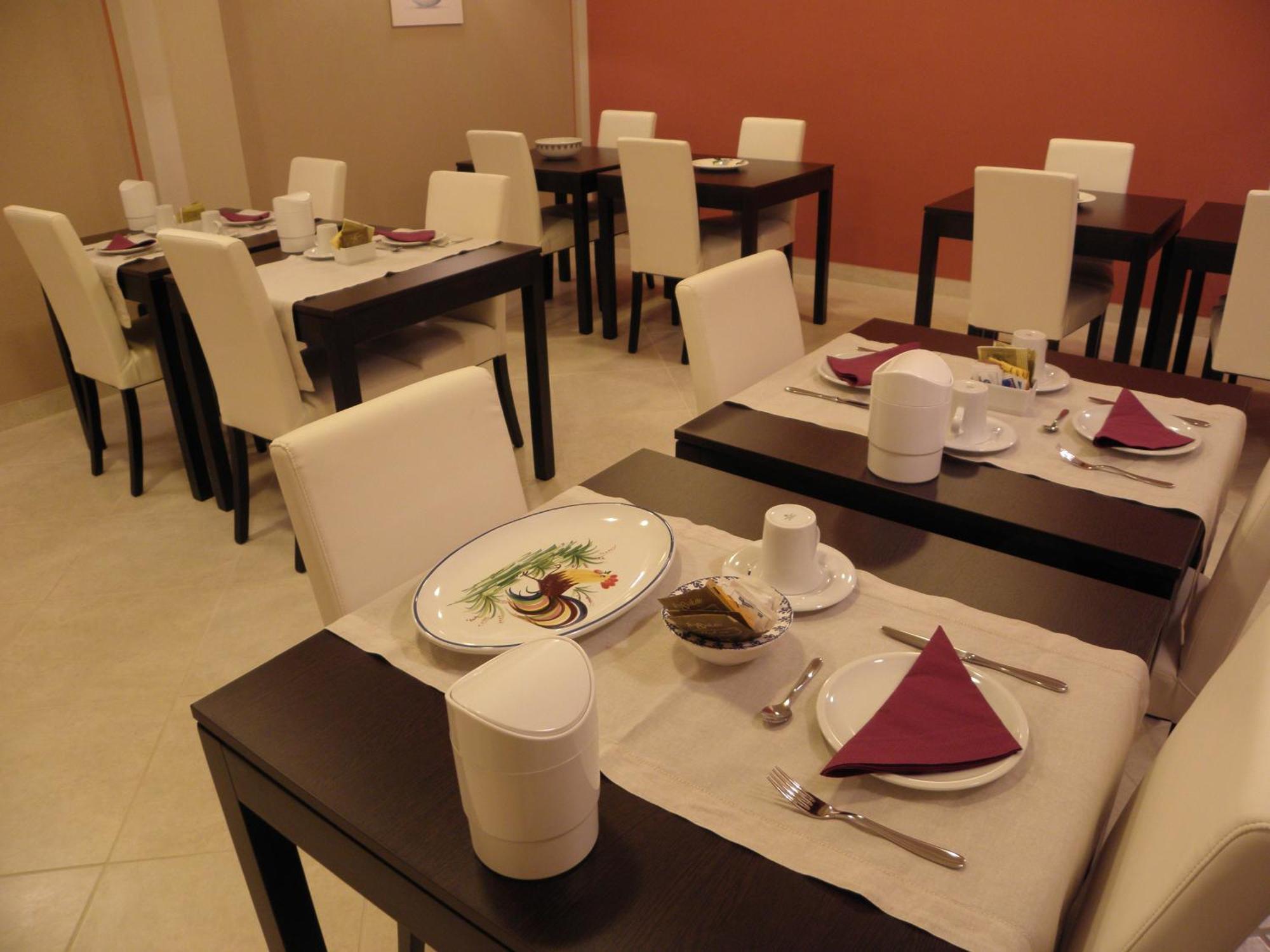 Della Ceramica Hotel 3*